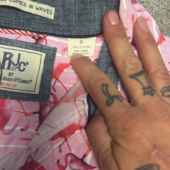 Flamingo  women’s small RJC - Picture 3 of 3